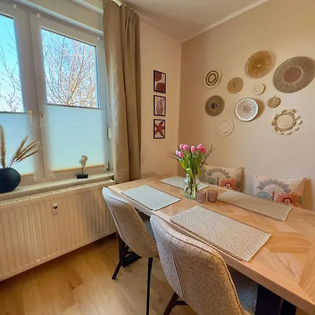 2 Im Beachhouse Am Goitzschesee - Strandnah, Familienfreundlich & Komfortabel Appartamento Bitterfeld-Wolfen